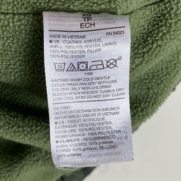 Old Navy Women’s Green Camo Zip up Puffer Vest Jacket Size XS - Picture 5 of 5